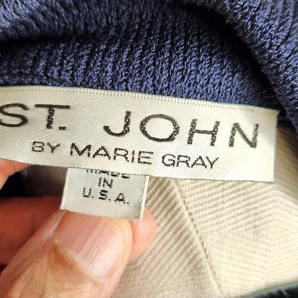 St. John Navy Blue Blazer with Gold Buttons - Picture 7 of 15